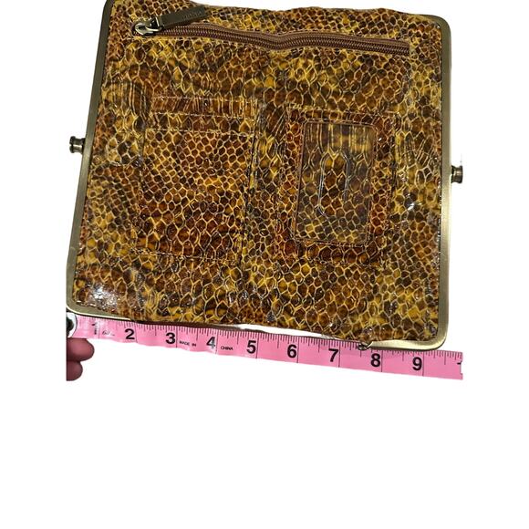 HOBO Vintage Lauren Clutch Wallet - Snakeskin - Picture 7 of 12